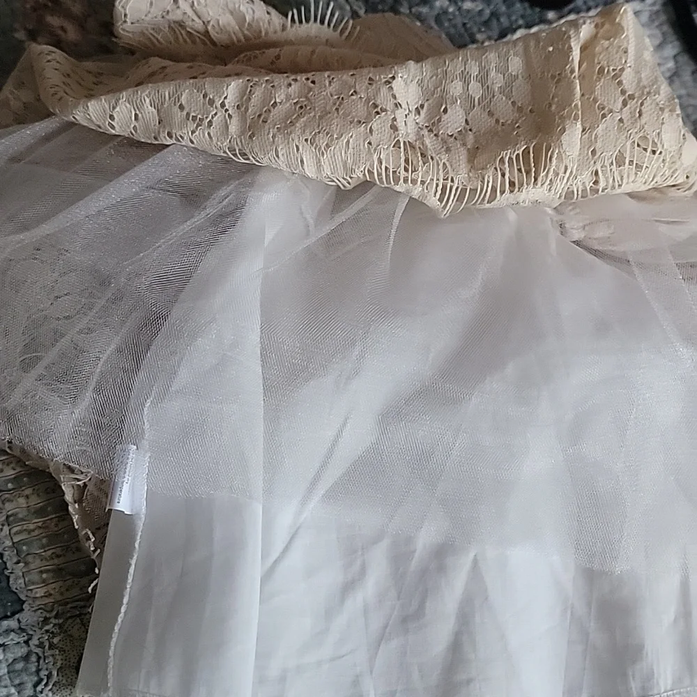 BOUTIQUE TRISH‎ SCULLY Sz 6 12 Months Neutral Beige Portrait Dress Party Lace